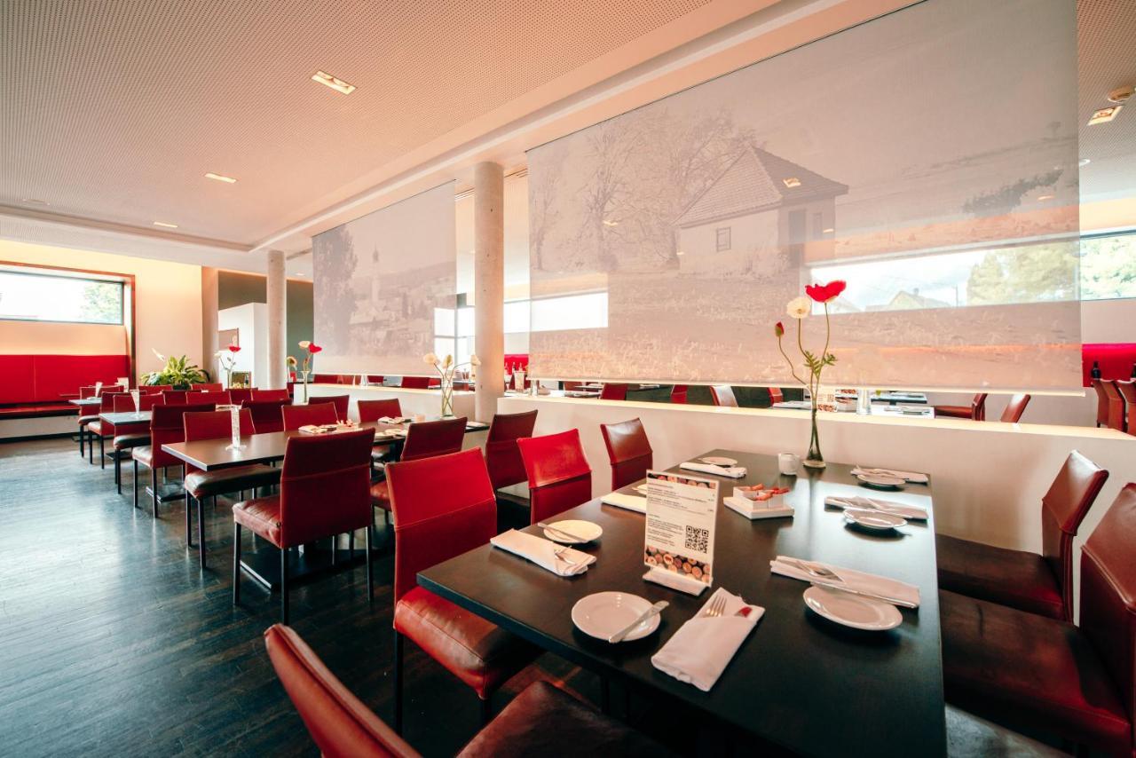 Hotel & Restaurant Ochsen Мерклинген Экстерьер фото
